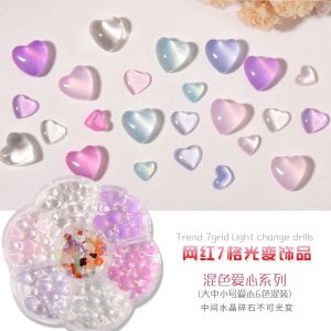 Nail art accessories 3D Light Variable Love Heart Butterfly Ribbon Bear Mix pack 光变冰透爱心套盒果冻变色蝴蝶结小熊天然水晶石指甲饰品套装