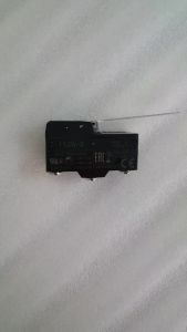 ไมโครสวิตช์ Omron แท้ Z-15GW-B Z-15GW55 Z-15GW55-B Z-15GW4-B สวิตช์พื้นฐาน