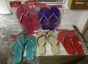 Havaianass Logo Plain Womens Slippers in Assorted Colors Comfortable Flip Flops for Everyday Wear Sandal Walking Shoes
