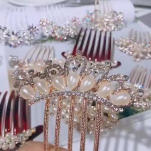 【Ship in 24H】发饰发卡头饰品韩国蝴蝶结水钻珍珠精致发梳合金发簪丸子头盘发器20250821