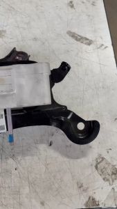 LEXUS UX250H MZAH15 HYBRID ENGINE MOUNTING LH LEFT KIRI 12372-24030 GENUINE TOYOTA