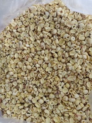 Hạt sen khô nữa hạt, 1kg (Đồng Tháp)