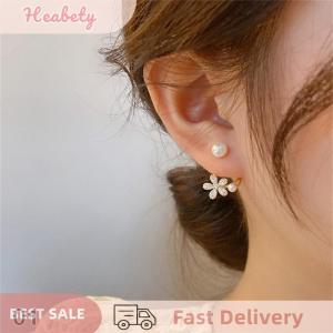 Heabety 1Pair Korean Imitation Flower Stud Earrings Ladies Fashion Elegant Jewelry Everyday Party Fish Tail Earrings With Four Claw Ear Row Earrings Gift