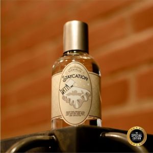 Scentplus Staycation Mens Signature - Eau de Parfum Woody Essence Bebas Paraben