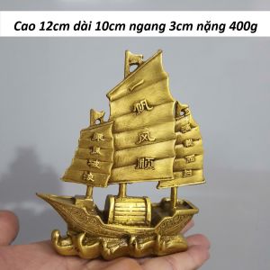 Thuyền buồm cưỡi sóng phong thuỷ chất liệu bằng đồng vàng SA0615