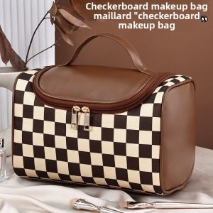 New Vintage Chessboard Pattern Portable Makeup Organizer - Large Capacity Waterproof Cosmetic & Toiletry Bag (Hand Carried)