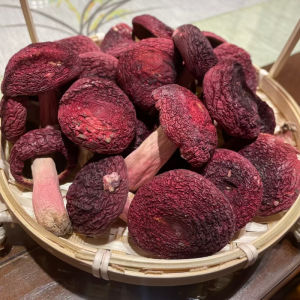 红菇高汤煲汤 Fungus Stock