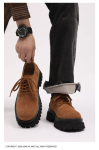 รองเท้าบูทแฟชั่น (Size 38-44) ผู้ชาย หนังกลับ สีน้ำตาลพื้นสีดำ แบบเชือกผูก ใส่สบายๆแมทซ์กับทุกลุค สไตล์วินเทจญี่ปุ่น