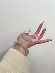 Vòng tay ngọc bích tự nhiên   Vòng tay ngọc bích vẽ mực màu xám băng vòng tay ngọc bích nữ