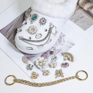 รองเท้าเครื่องประดับ Diy เพชรแบบรองเท้าแบบมีรูระบายประดับเพชรรูปใบไม้ถอดได้ของแต่งด้วยหัวเข็มขัดประดับ Crocs