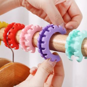Vòng Cố Định Móc Áo Chống Gió Set 10 Cái | Kẹp Giữ Móc Sào Phơi | Chống Trượt Không Dồn Phơi Nhanh Khô