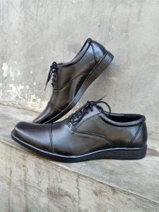 Sepatu Formal Kulit Sapi Tali Flat Termurah dan Terbaru