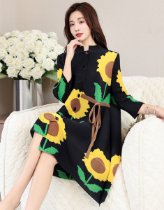 Chất lượng Nova⭐Một người một pleat⭐Cao cấp giảm béo tuổi Miyake in xếp li ăn mặc mùa xuân mới TRUNG NIÊN mẹ ăn mặc áo sơ mi cỡ lớn Váy Midi