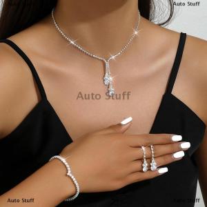 [COD] Auto Stuff ชุดเครื่องประดับแฟชั่นสำหรับผู้หญิง3ชิ้นพร้อมต่างหูเพทายสร้อยคอสร้อยข้อมือตกแต่งงานแต่งงาน