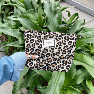 2025 Korean Cute Animal Print Mini Hand Bag Makeup Bag 13314