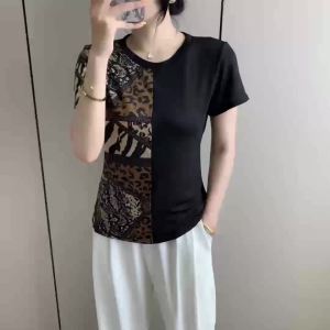 AMMIN 2025 Summer New Simple Round Neck Fashion Leopard Print Patchwork Slim Fit Stretch T-Shirt for Women Korean Style Casual Animal Print Elegant Blouse