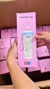 Bình Giữ Nhiệt Inox 316 Hoạt Hình Dễ Thương 600ml Kèm Ống Hút & Dây Xách