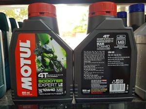 Nhớt tổng hợp xe ga Motul 0.8 L Scooter Expert LE 10W40 800ml