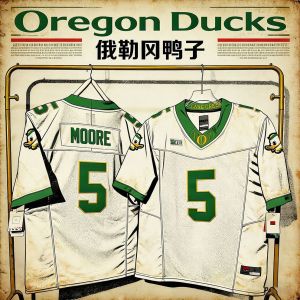 Oregon Ducks the university football team wear this jersey