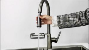 Copper Sink Faucet Pull-Out Kitchen Cold and Hot Faucet Telescopic Rotating Gray Black Water TapsFast shipping