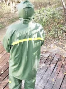 Raincoat and Rain Pants Two-Piece Set for Men and Women Waterproof Full Body Wear-Resistant Tear-Resistant Thickened High-End Rain Poncho for Cycling