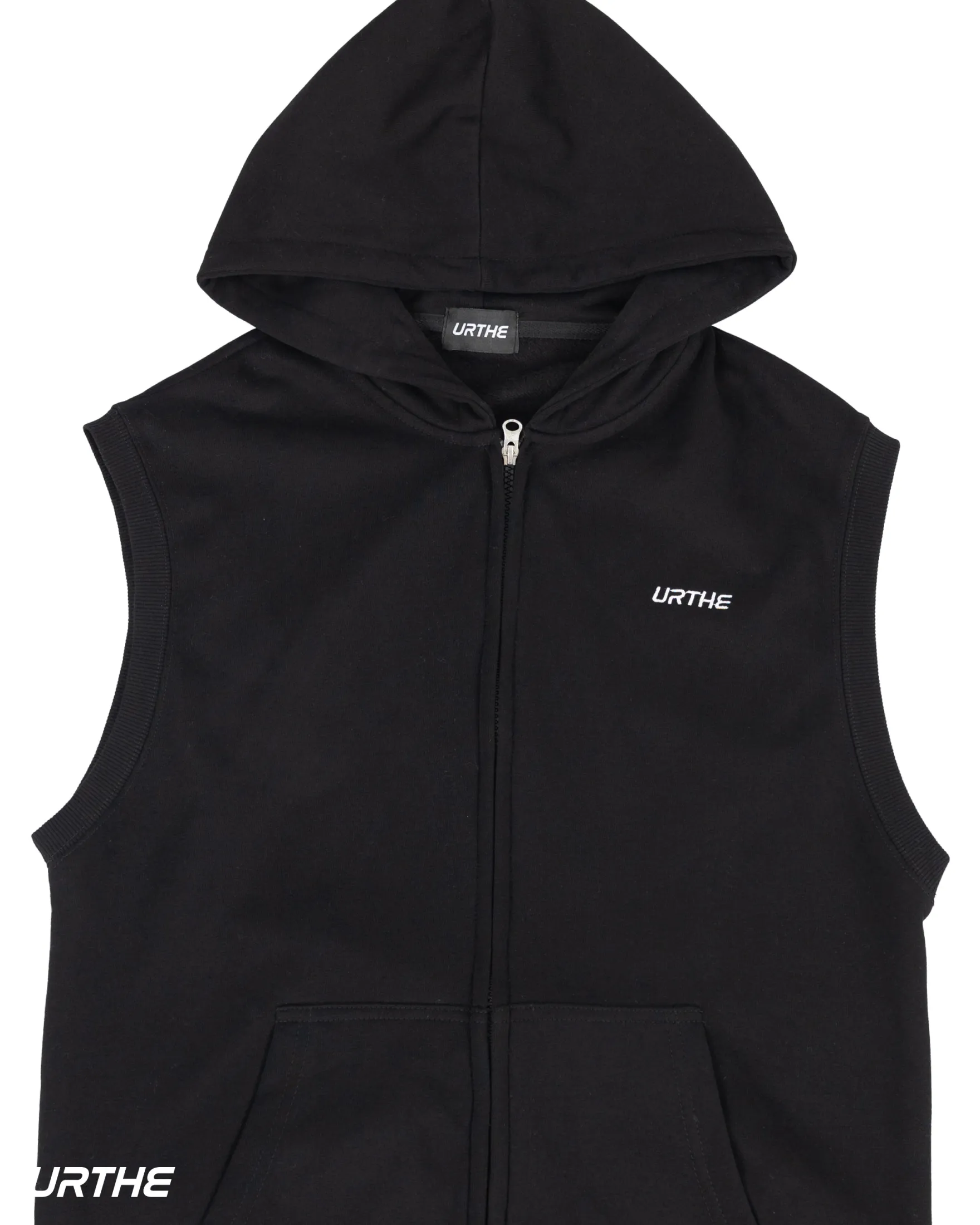 URTHE - เสื้อฮู้ด เเขนกุด รุ่น SLVL HOODIE สีดำ สีขาว