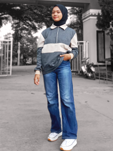 Jaket rugby halfzip wanita kekinian sweater belang busui kerah sleting korean style model baru Sakti Collections