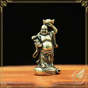 Decor Mini Tượng Phật Di Lặc Cầm Gậy Như Ý Thần Tài Tượng Đồng Nhỏ Trang Trí Bằng Đồng Thau - Đồ Đồng Thuận Tâm