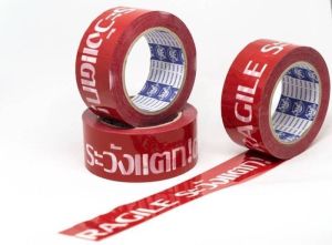 เทปกาว พิมพ์ระวังแตก สีแดง 100 หลา (1แพ็คมี 6ม้วน)