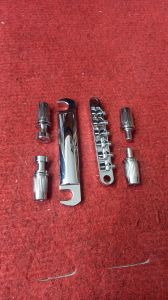 Ngựa Đàn guitar điện LP Trên và dưới màu chrome. Phụ kiện guitar