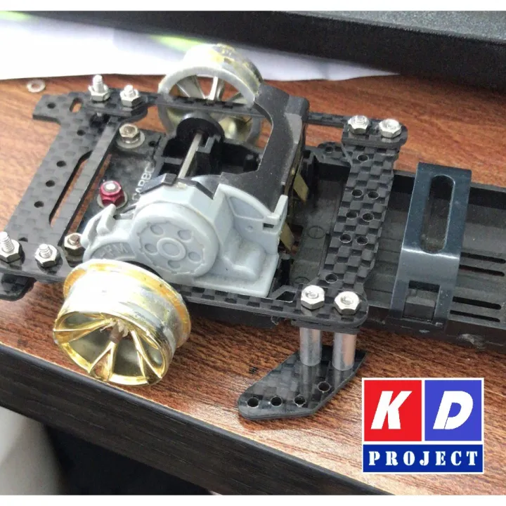 Mini%20%204wd%20parts%20HG%20carbon%20front%20and%20body%20lantern%20carbon%20parts%20no%20printed%20only%20KD%20project%20-%20Image%204