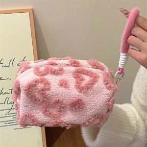 VIVAZ Plush Love Heart Plush Makeup Bag With Handle Large Capacity Cosmetic Bag Kawaii Portable Washing Pouch Cosmetic