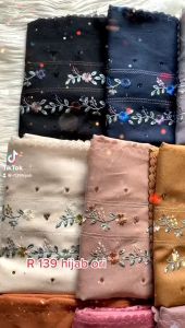 Hijab segiempat Kerudung bordir bunga Kayla Swarovski by R139 series