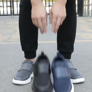 Loose Breathable Men Walking shoes suitable for wide feet gout edema thumb valgus lightweight non slip walking shoes for Elderly Big Size 46 47 48