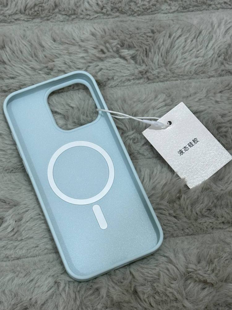 Techtrend Premium Magnetische Flüssigsilikonhülle mit luxuriöser Textur für iPhone 17 Pro Max, 16 Pro Max_voghion.com