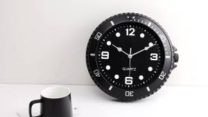FFBH Wall clock living room wall-mounted decorative clock silent sweep movement home use clock in stock 2Z6B7