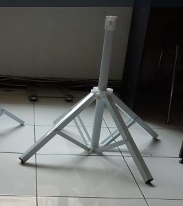 FOURPOD KAKI 4 Penyangga Dudukan Payung Tenda Parasol Pantai Serbaguna (utk payung 240260280300cm saja)
