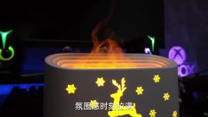 Ngọn lửa hương liệu khuếch tán cho món quà giáng sinh di động câm tinh dầu khuếch tán phim hoạt hình dễ thương độ ẩm