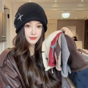WININ Star Pattern Knitted Woolen Hat Thickened Windproof Cover Head Cap Casual Keep Warm Drawstring Beanie Cap Women