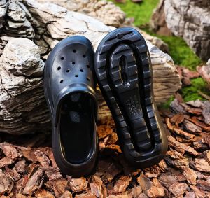 [Free Shipping] Eva WomenS Clogs 2026 New Summer Style Breathable Suitable For Outdoor Wear Beach And Thick-Soled Non-Slip Design
