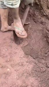 Metal Handle Shovel/Wooden Handle Shovel/Sharp Head/Flat Head/Siku Besi /Skop Besi/Penyodok Pasir/Cangkuk Pasir