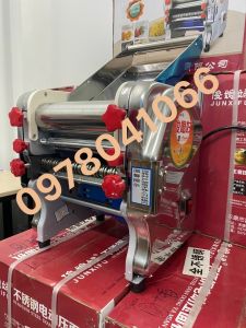 Máy cắt mỳ chạy điện làm mỳ tươi bún phở