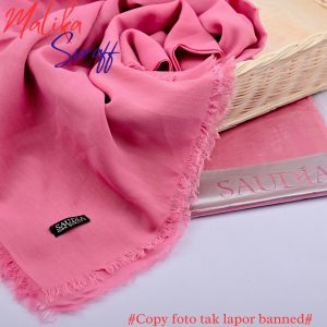 Saudia  Rawis/Hijab  Segi  Empat  Saudia Rawis /Kerudung Segi Empat  Saudia Rawis  Polos