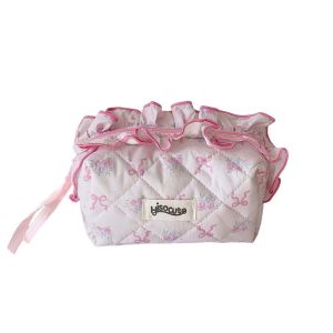 STARGOODS โบว์น๊อต กระเป๋าเครื่องสำอางติดโบว์ ถุงซัก ที่เก็บเดสก์ท็อป กล่องดินสอสไตล์เกาหลี น่ารักมากๆ ขอบเหี่ยวย่น กระเป๋าดินสอติดโบว์ ที่ใส่เครื่องเขียน