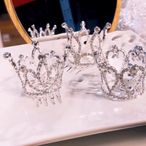 Crown Cake Topper Tiara Vintage Wedding Cake for Baby Photo Studio for Birthday Party Wedding Cake