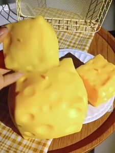 5cm 7cm 11cm Cheese Squishy Toy Slow Rise Rebound -Stress Relief Faux Squeeze Stress Ball