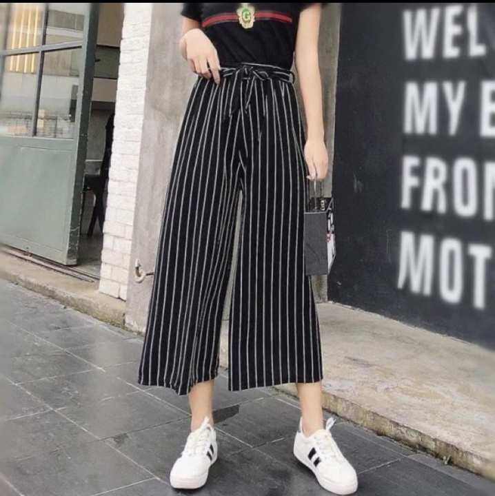 Black and white striped square pants fashion