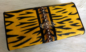 Dompet Wanita Kulit Pari Duri Motif Harimau Macan Kipas belah