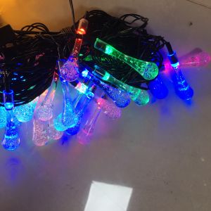 Dây đèn led chớp nháy kiểu giọt nước trang trí ngoài trời
