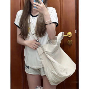 2026 New lulu Bag On My Level Fitness sports bag yoga crossbody bag large-capacity handbag trendy